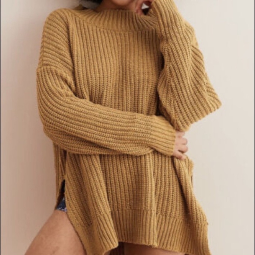 Aerie Oversize Chunky Knit Mustard-Yellow Side Slit Tunic Cozy Sweater